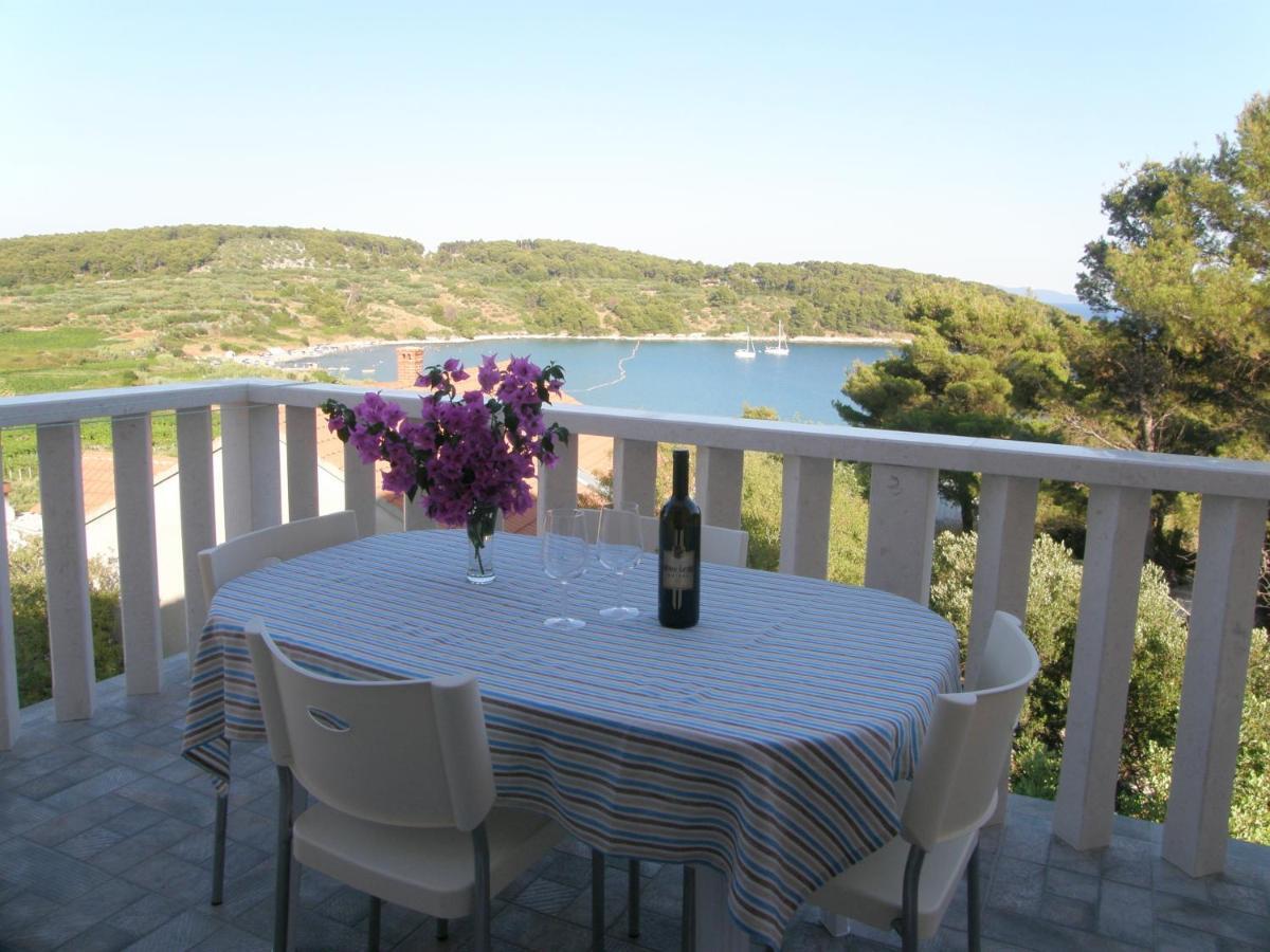 Villa Bella Vista Lumbarda Exteriör bild